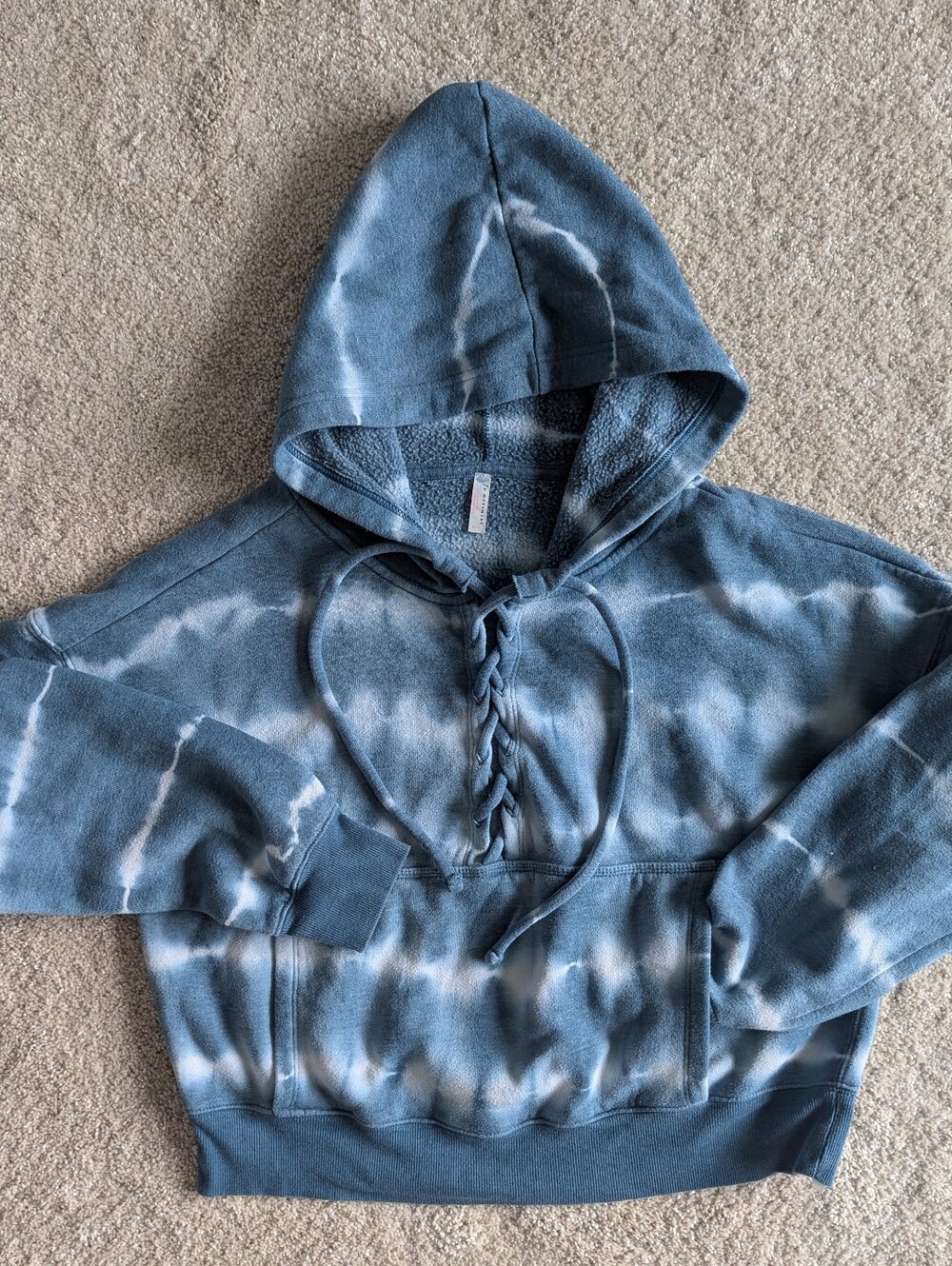 Free People Movement Tie-Dye Lace-Up Hoodie in Slate Blue/White - Sz M